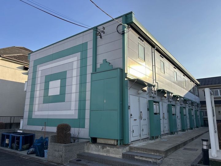 レオパレスレザンの外観