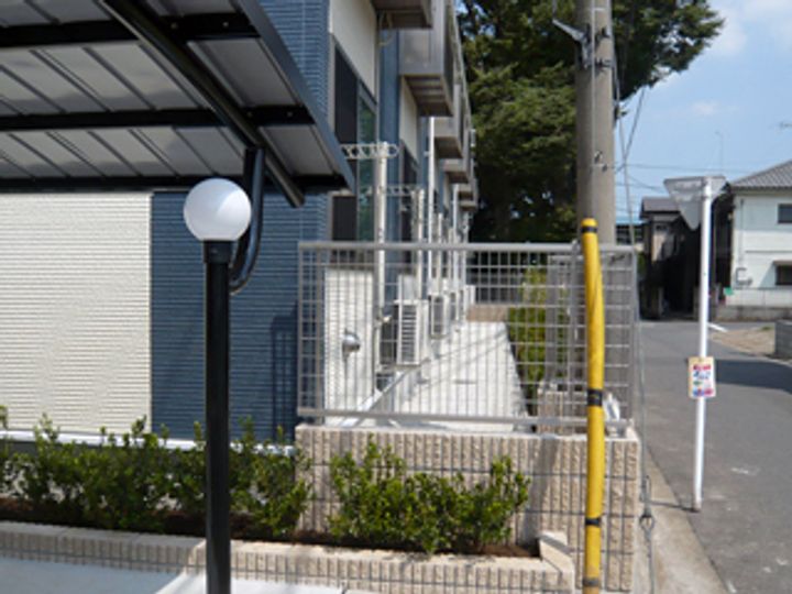 レオネクストルミナウス春日の外観