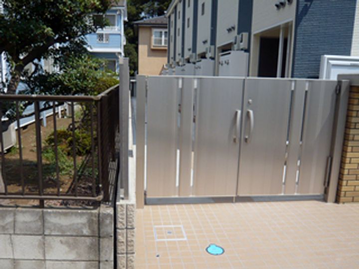 レオネクストルミナウス春日の外観