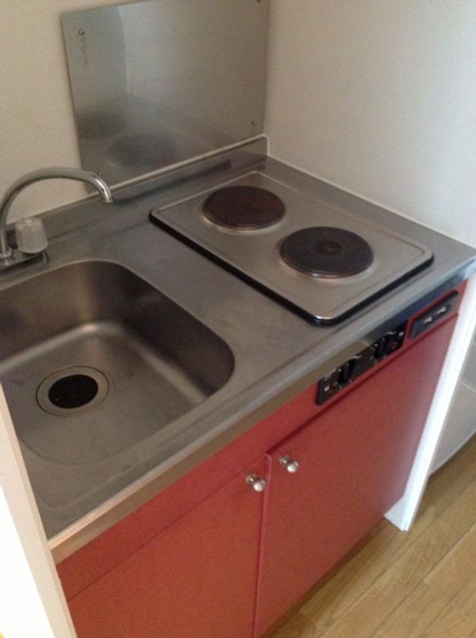 レオパレスラビドールⅠのキッチン