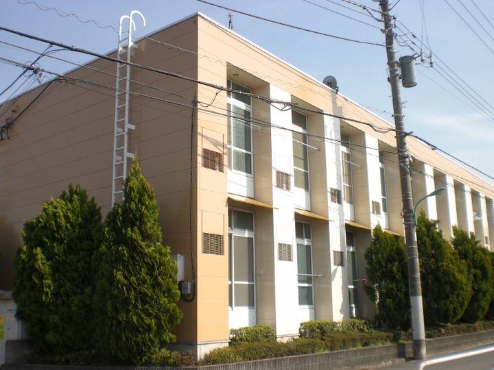 レオパレスラビドールⅠの外観