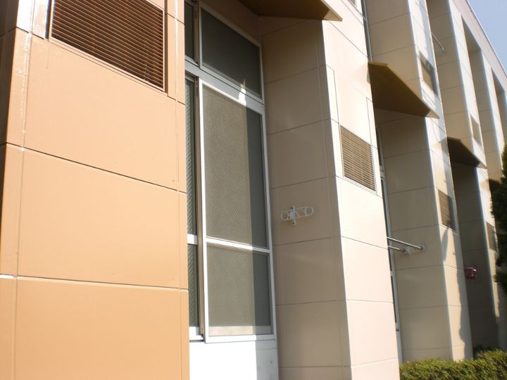 レオパレスラビドールⅠの外観