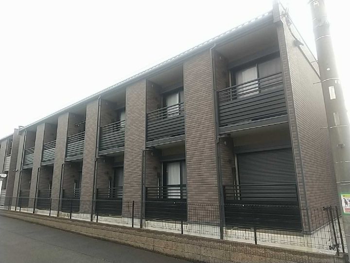 レオネクストレインボー上竹の外観