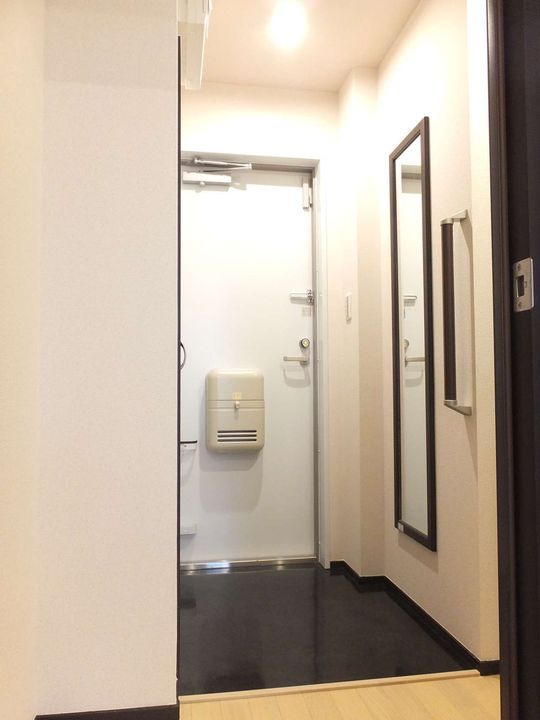 クレイノカノンフィオーレの玄関