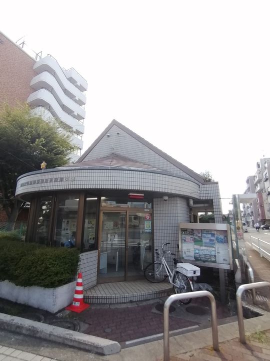クレイノフォンテの周辺