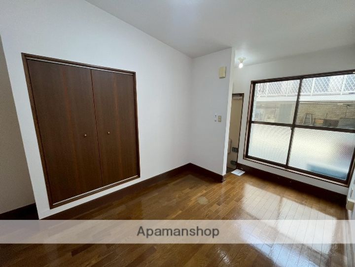 ロジメントサカエ101の内装