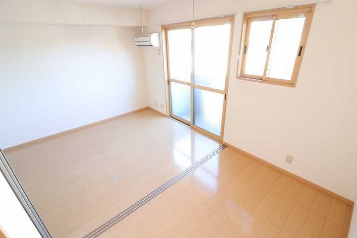 ウィルモア・モナリエ モナリエの内装