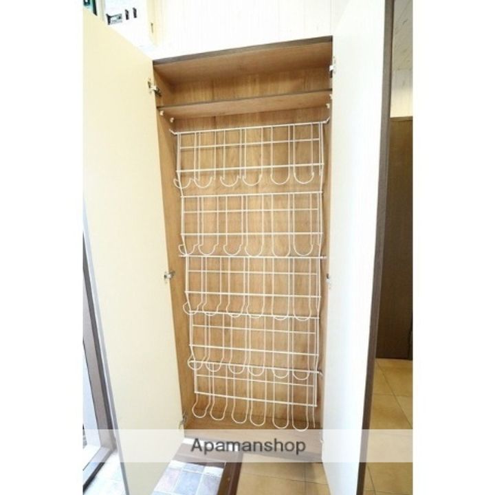 西大泉壱番館の内装