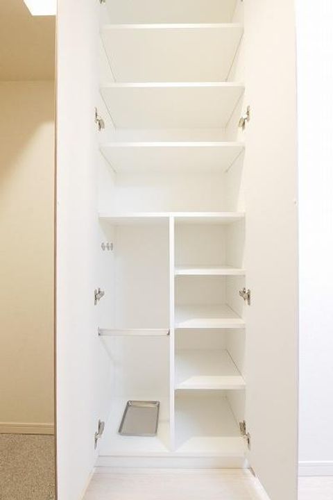 東京都板橋区大原町の賃貸マンションの内装