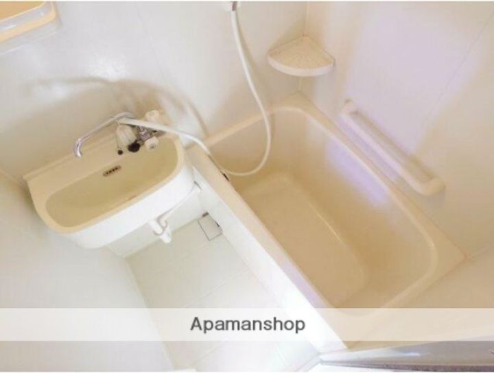 キャトル大泉学園3番館の風呂