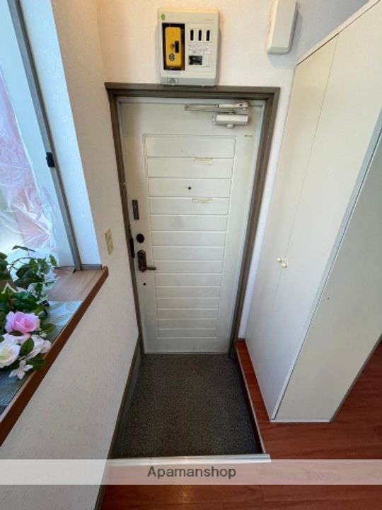 ノースパラシオン101の玄関