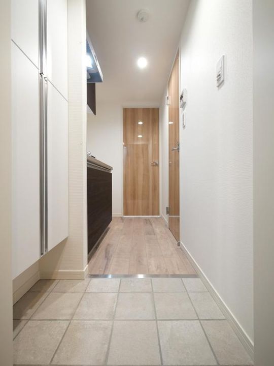 東京都板橋区大山金井町の賃貸マンションの玄関