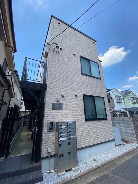 ルミノソ赤塚の外観