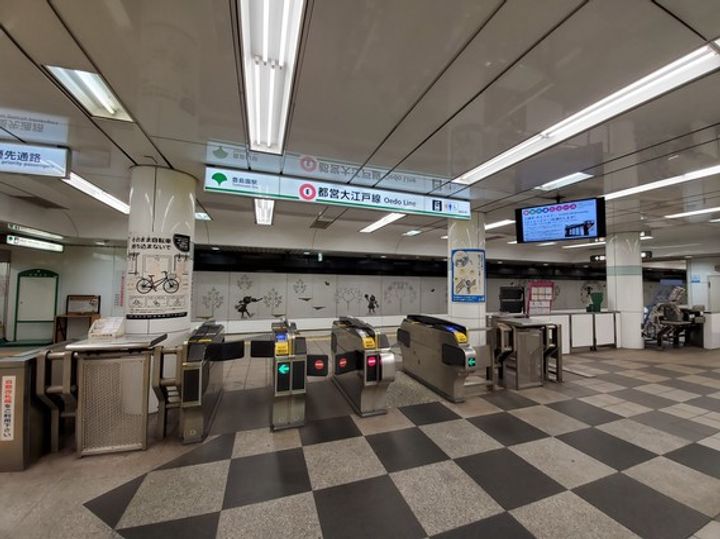 セレサY・Fの周辺