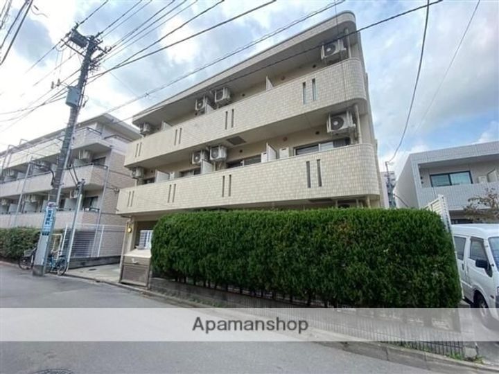 レヴィールシティ西新宿の外観