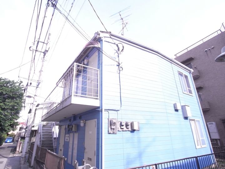 スカイハイツ目白の外観