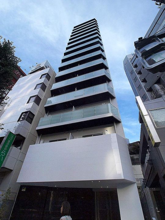 コンフォリア文京春日の外観