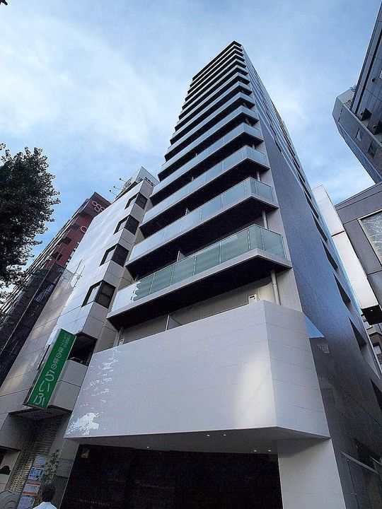 コンフォリア文京春日の外観