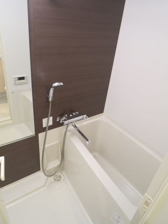 コンフォリア文京春日の風呂