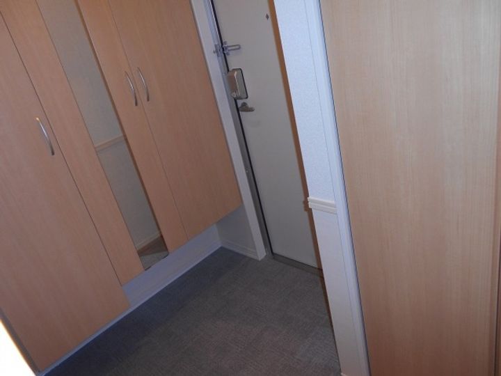 エスポワール 白鳥の玄関