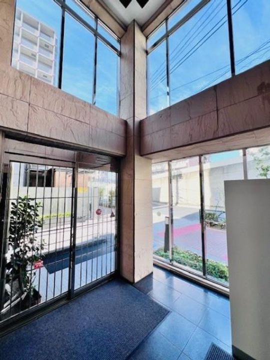 プラザ・ラ・ポールの外観