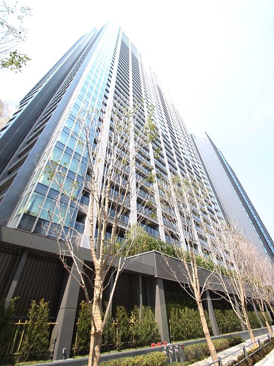 パークコート千代田富士見ザタワーの外観