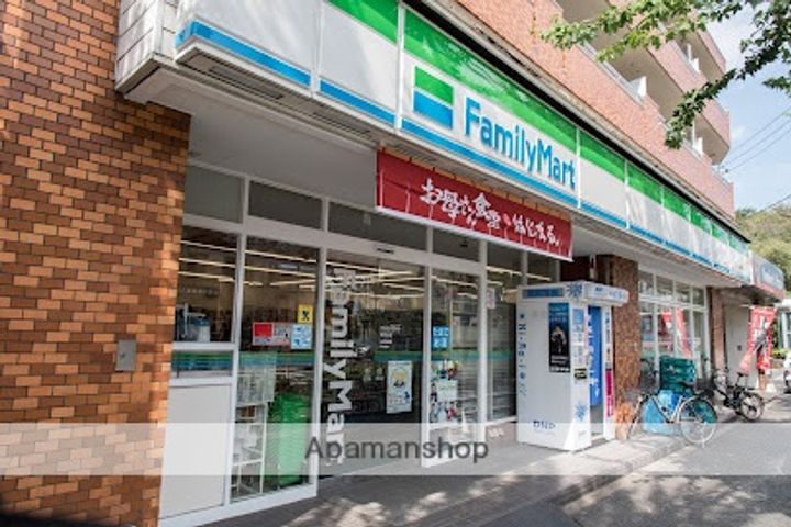 フォレストブライトの周辺