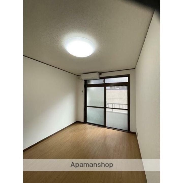 コーポ松宮203の居間