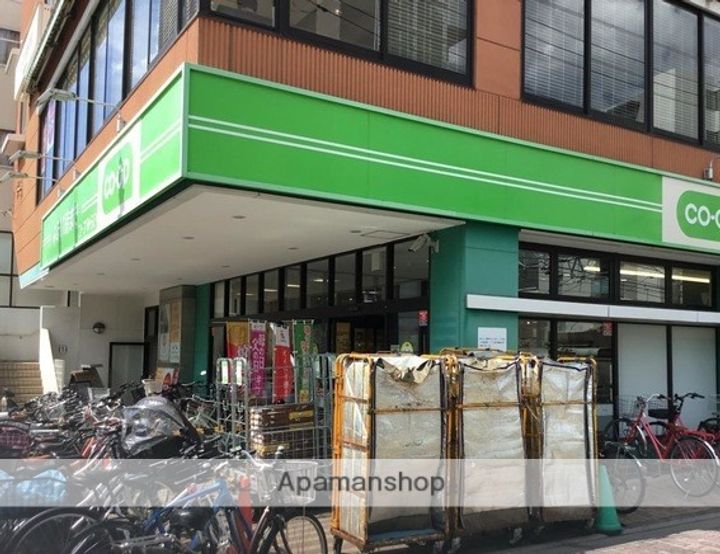 メゾンドコダチの周辺