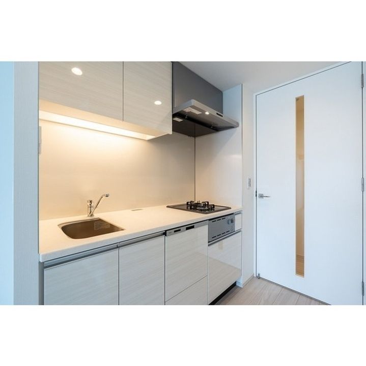 コンフォリア・リヴ東池袋のキッチン