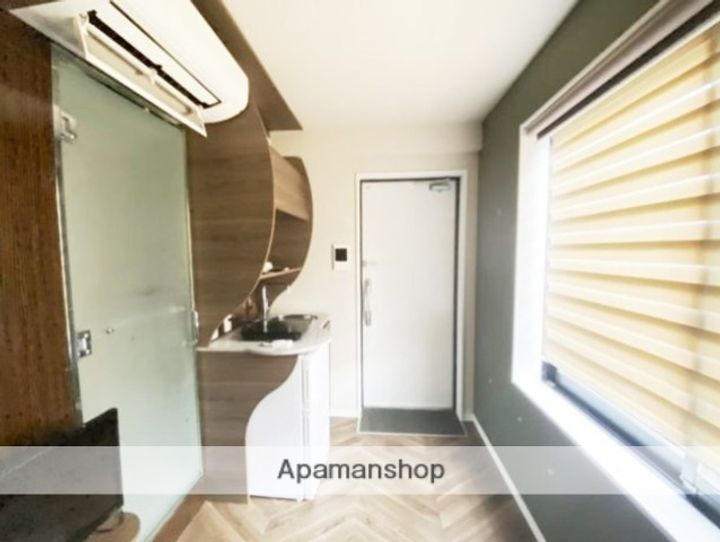 ミモザヒルズ本駒込の玄関