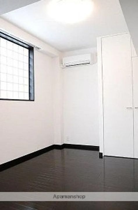 AXAS豊洲アジールコートの居間