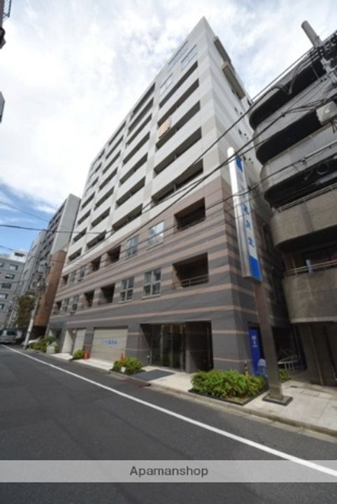 ガリシア銀座イーストの外観