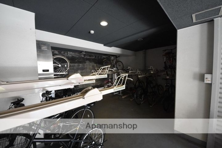 ガリシア銀座イーストの外観