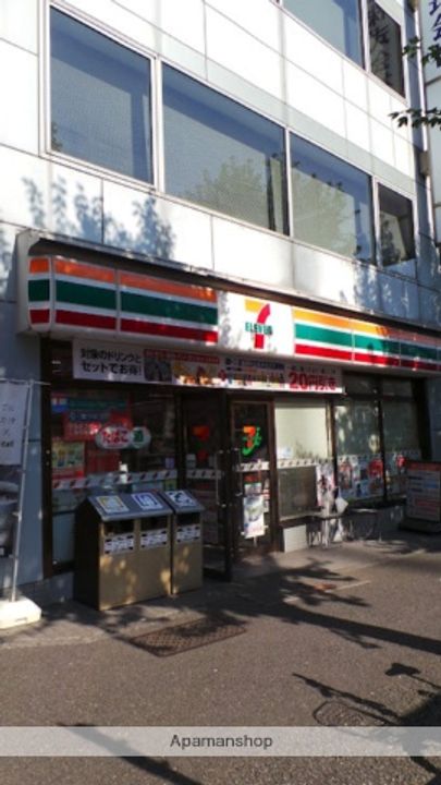 ガリシア銀座イーストの周辺