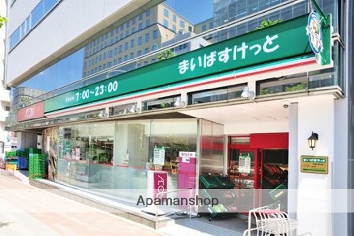ガリシア銀座イーストの周辺