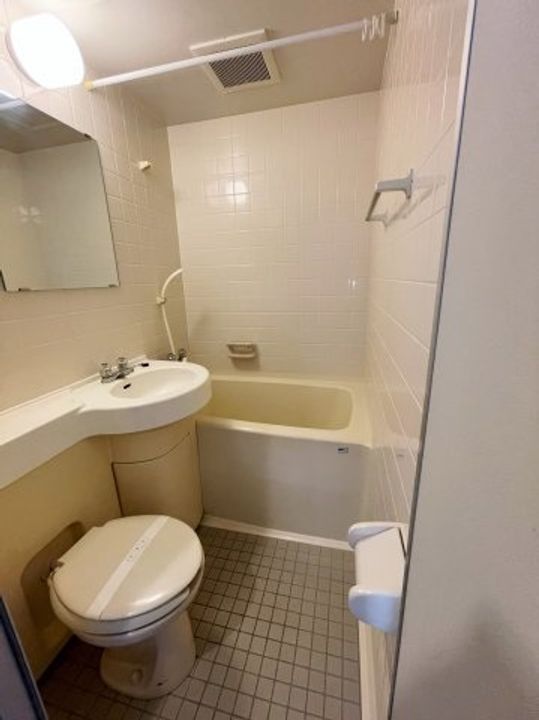 インペリアル南麻布サテライト401号室の風呂