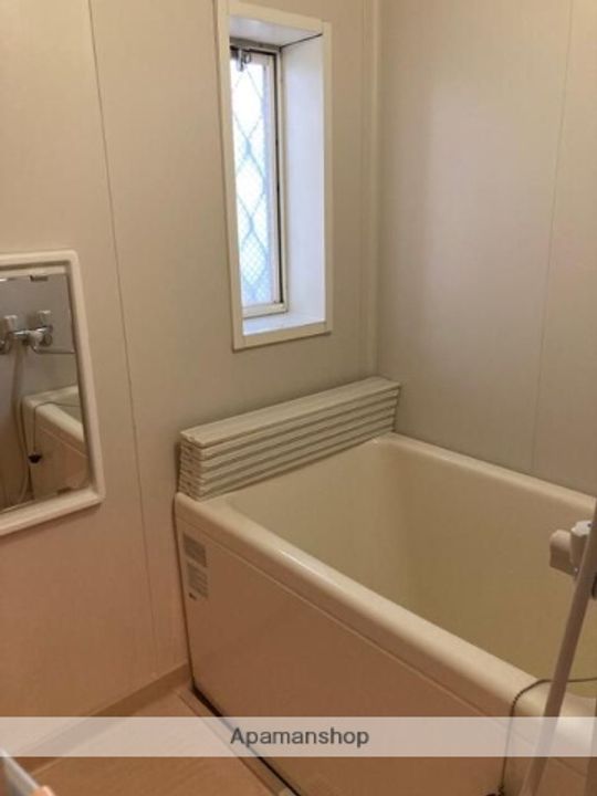 東京都三鷹市上連雀9丁目の賃貸アパートの風呂