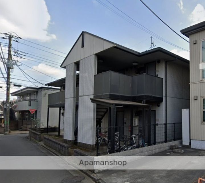 東京都三鷹市上連雀5丁目の賃貸アパートの外観