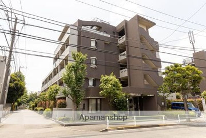 東京都武蔵野市境4丁目の賃貸マンションの外観