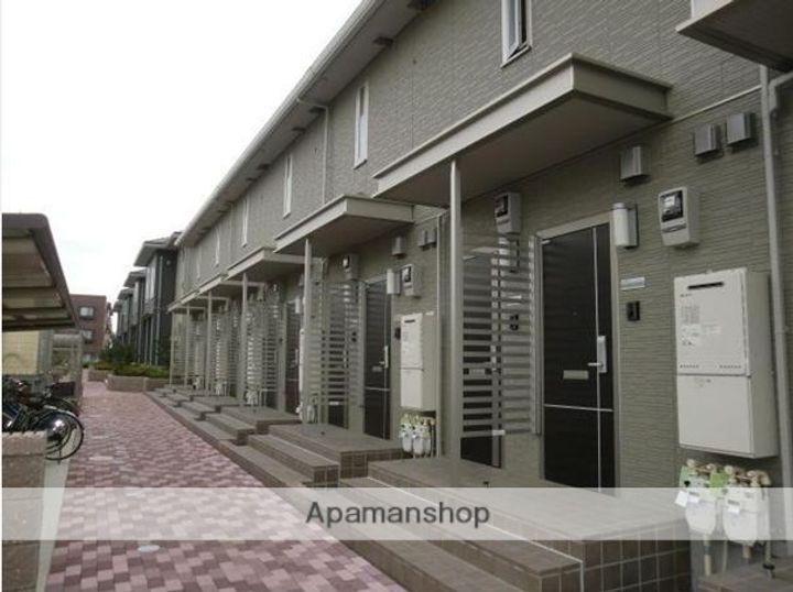 東京都小金井市緑町1丁目の賃貸アパートの外観