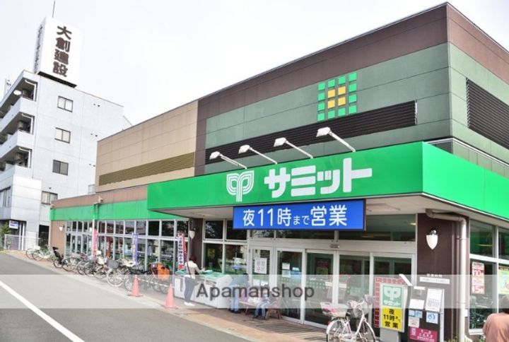 メゾンリヴィエールの周辺