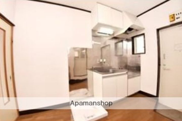 東京都小金井市前原町3丁目の賃貸アパートのキッチン