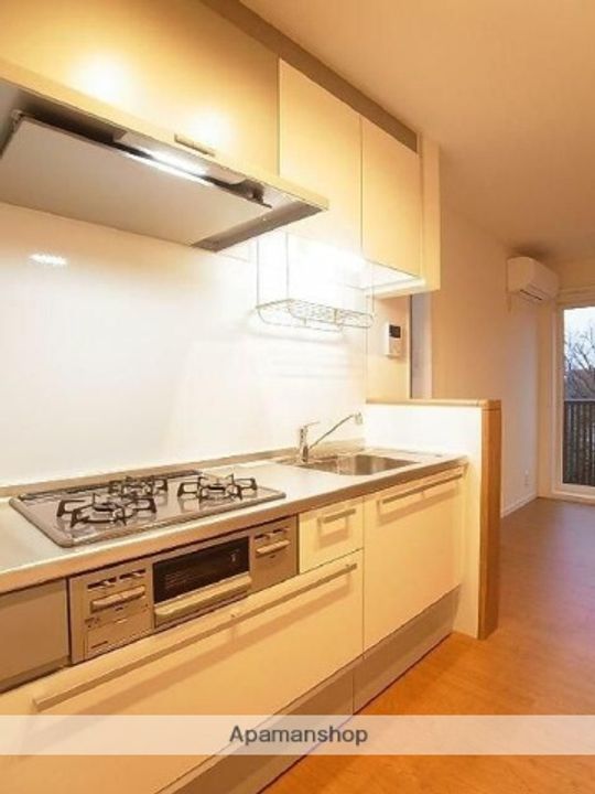 東京都三鷹市牟礼7丁目の賃貸アパートのキッチン