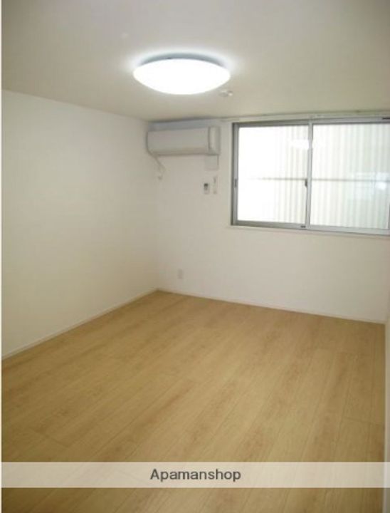 東京都杉並区宮前3丁目の賃貸アパートの居間