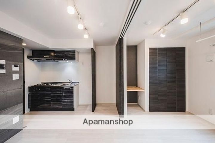 東京都杉並区桃井1丁目の賃貸マンションの居間