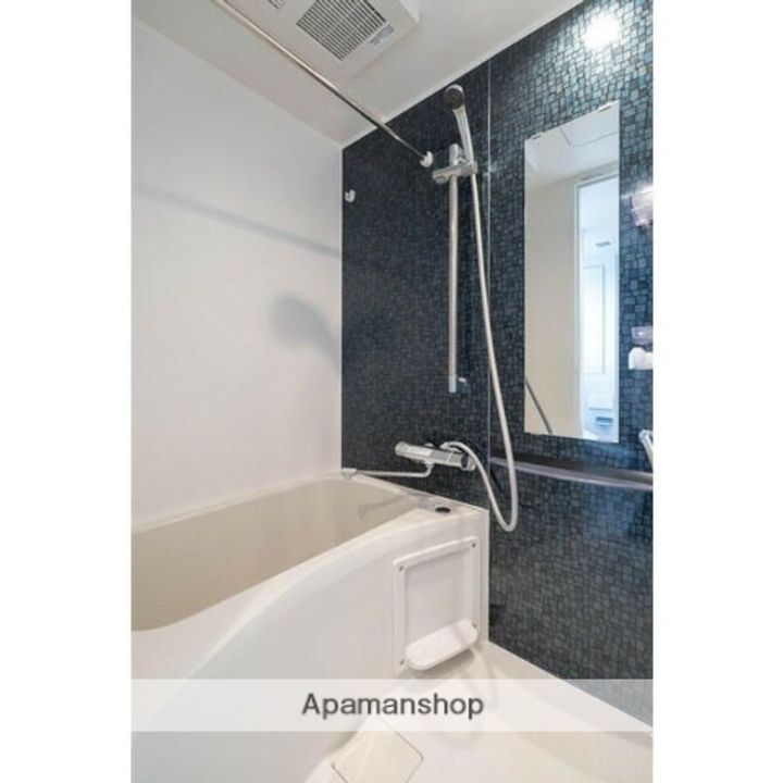 東京都武蔵野市吉祥寺東町1丁目の賃貸マンションの風呂