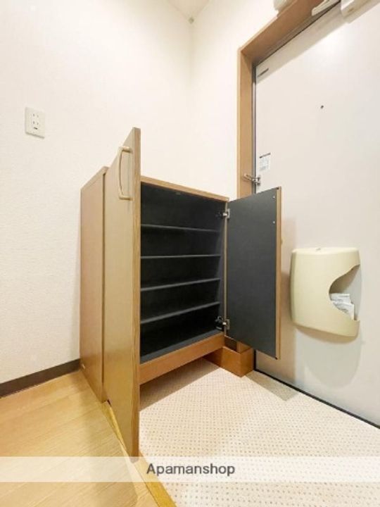 東京都三鷹市北野2丁目の賃貸アパートの内装