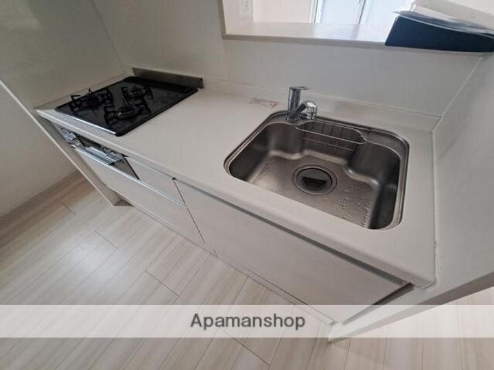 東京都三鷹市牟礼2丁目の賃貸アパートのキッチン