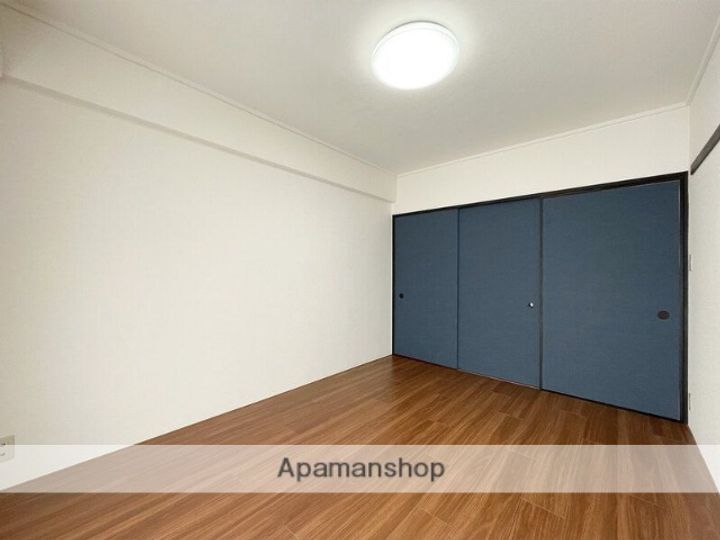 東京都練馬区関町北1丁目の賃貸マンションの居間